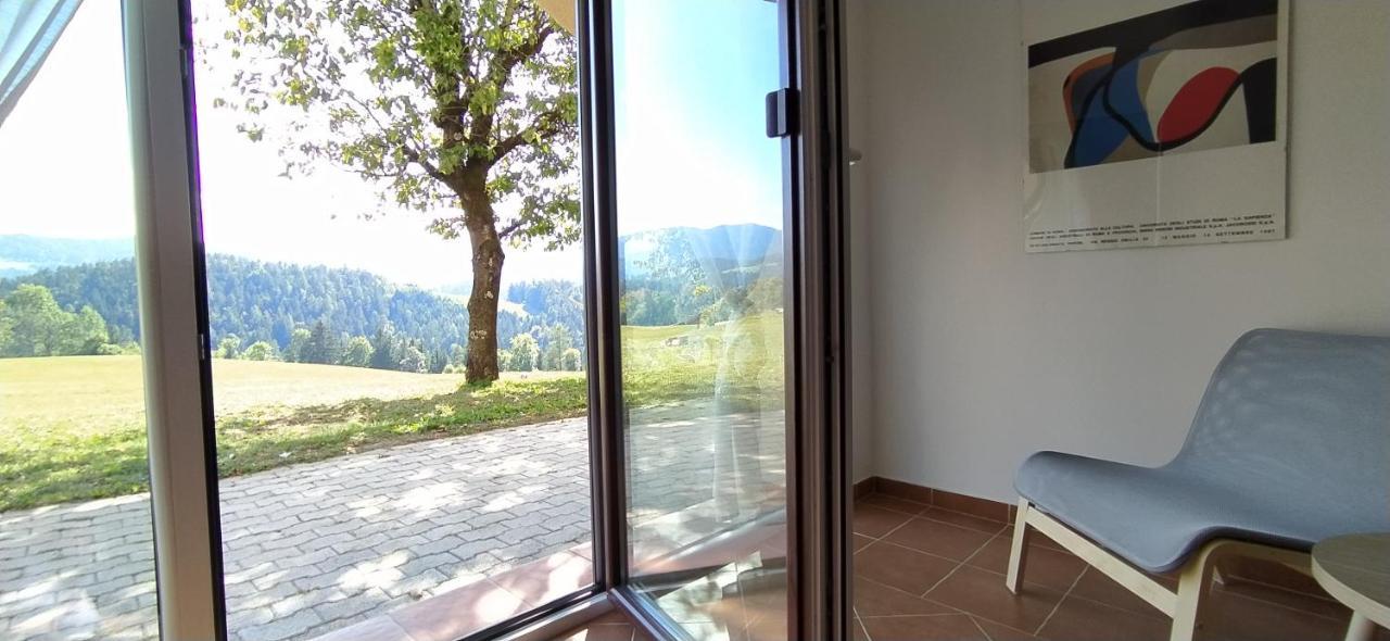 Kmetija Pecnik Apartment Prevalje Екстериор снимка